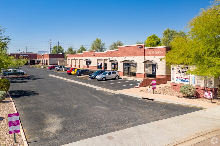 Primary Photo Of 13431 W Westgate Dr, Surprise Auto Repair For Lease