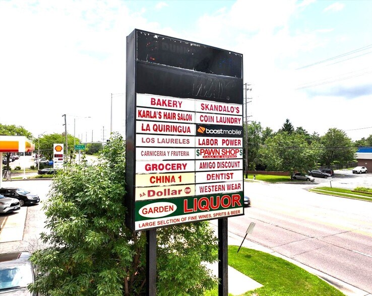 More Photos Of 2202-2230 W Algonquin Rd, Rolling Meadows General Retail For Sale