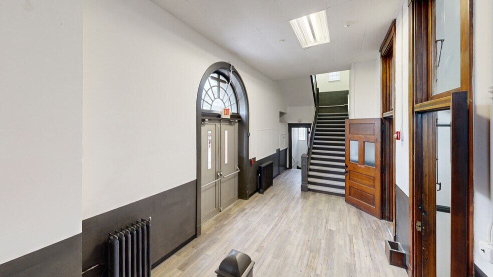 More Photos Of 1548 Reid Ave, Lorain Apartments For Sale
