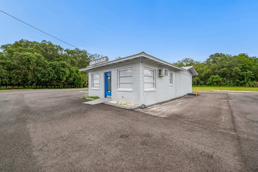 More Photos Of 1320 N Temple Ave, Starke Office For Sale