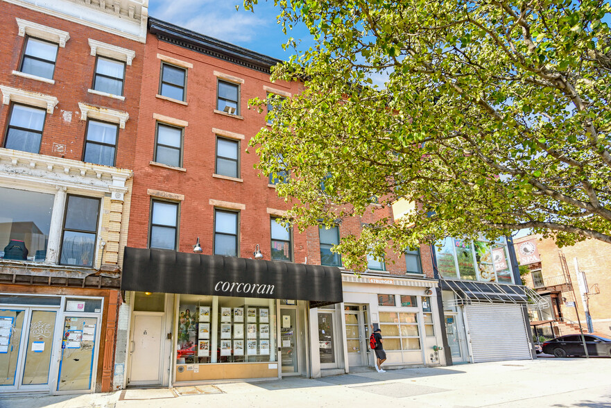 Primary Photo Of 65 Lafayette Ave, Brooklyn Apartments For Lease