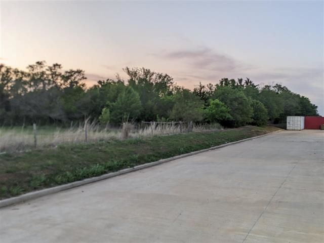 More Photos Of 211 Prospect Ave, Ponca City Land For Sale