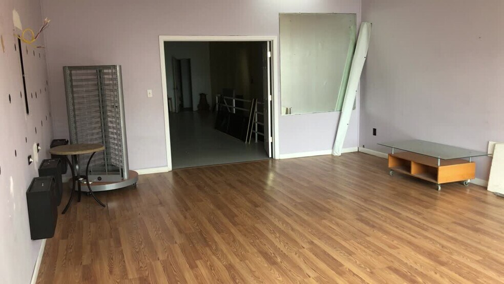 More Photos Of 5611 Bergenline Ave, West New York Storefront Retail Office For Sale