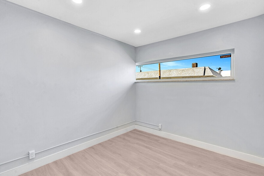 More Photos Of 6240-6244 Miramar Pky, Miramar Medical For Lease