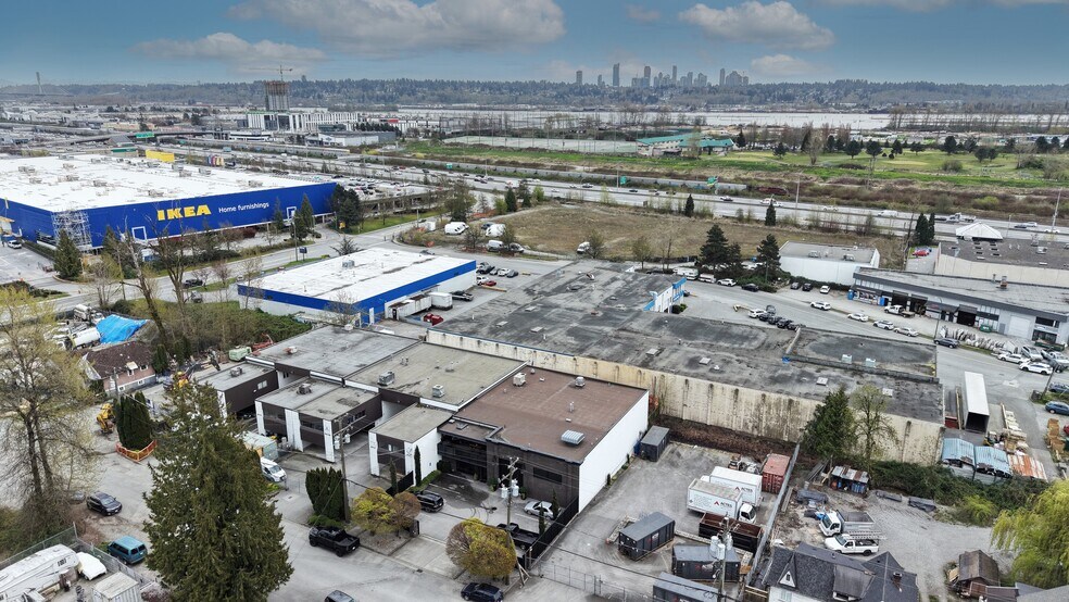 More Photos Of 935 Sherwood Ave, Coquitlam Warehouse For Sale
