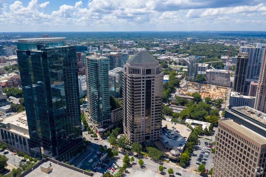 More Photos Of 1100 Peachtree St NE, Atlanta Office For Lease