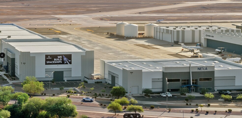 More Photos Of 5559 S Sossaman Rd, Mesa Airplane Hangar For Lease