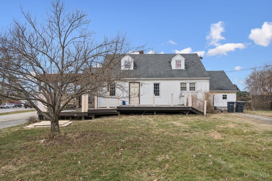 More Photos Of 4047 Mclean Dr, Cincinnati Office For Sale