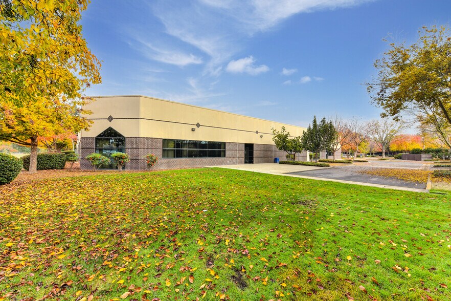 More Photos Of 1850 Research Park Dr, Davis Office For Lease