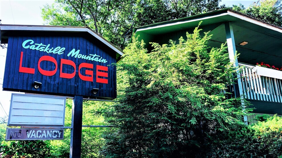 Primary Photo Of 334 NY-32A, Palenville Hotel For Sale