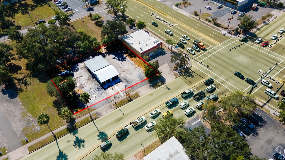 More Photos Of 108 9th Ave E, Bradenton Freestanding For Sale