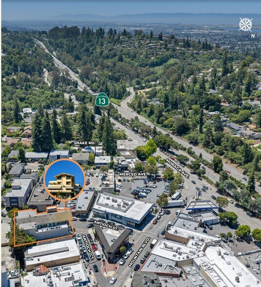More Photos Of 6201 Antioch St, Oakland Office Residential For Sale