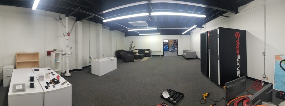 More Photos Of 461 Calle San Pablo Rd, Camarillo Manufacturing For Lease