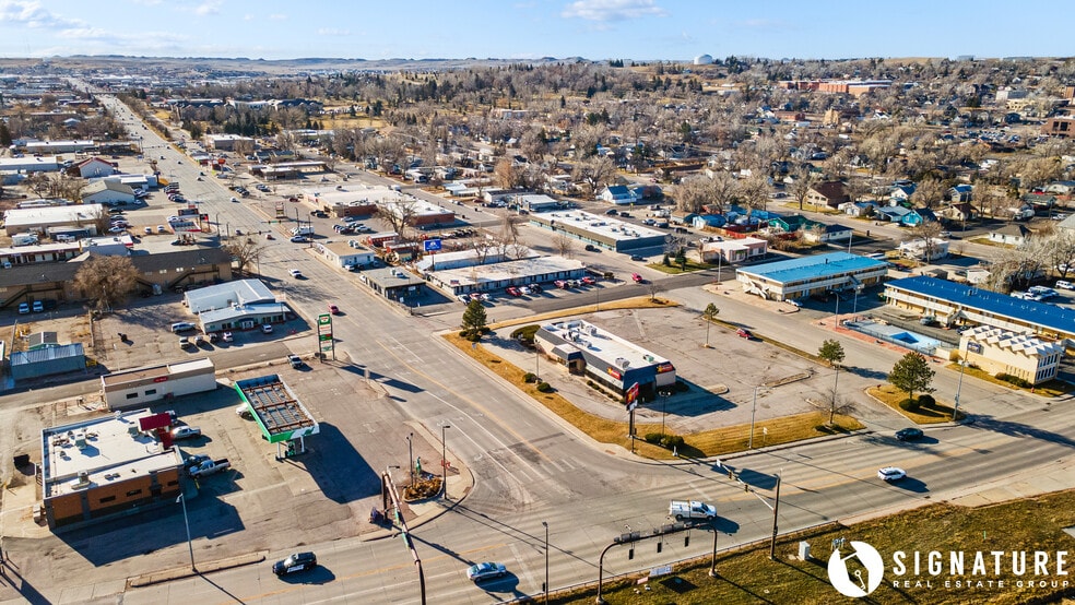More Photos Of 207 S Miller Ave, Gillette Fast Food For Sale