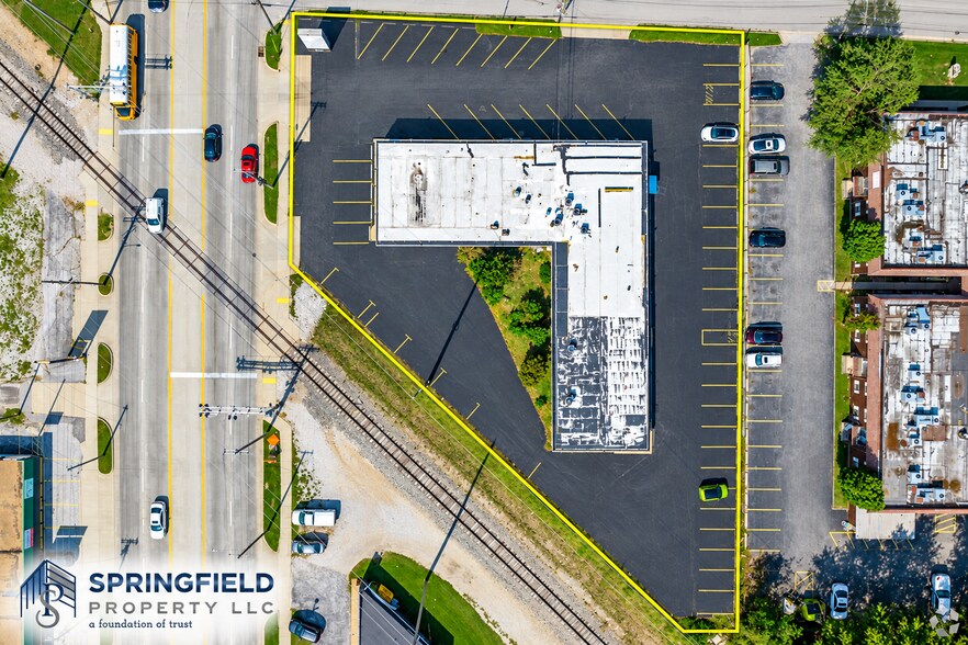 More Photos Of 838-840 S Glenstone Ave, Springfield Office For Lease