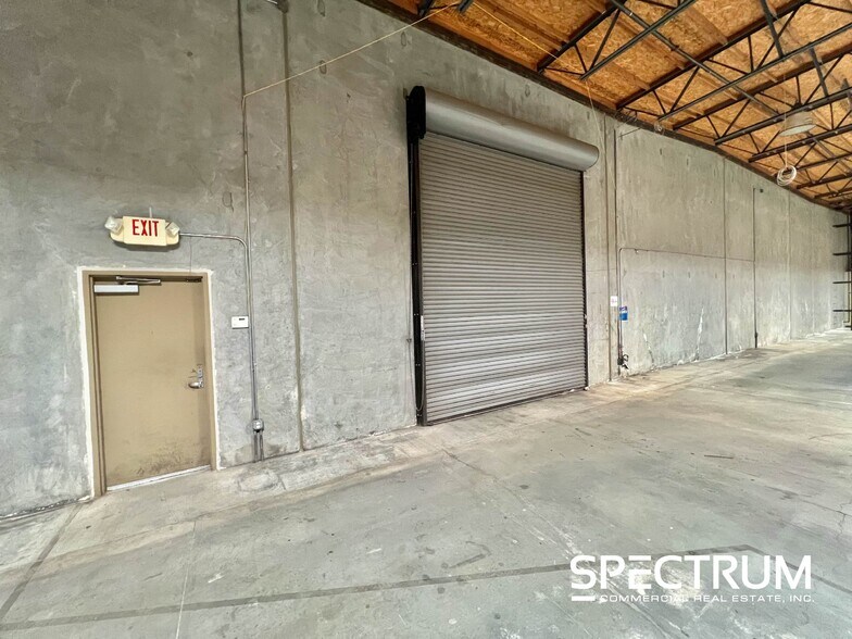 More Photos Of 26465 Summit Cir, Santa Clarita Warehouse For Lease