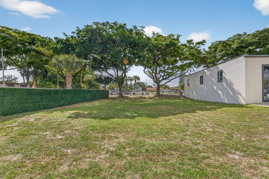 More Photos Of 1133 Atlantic Ave, Delray Beach Land For Sale