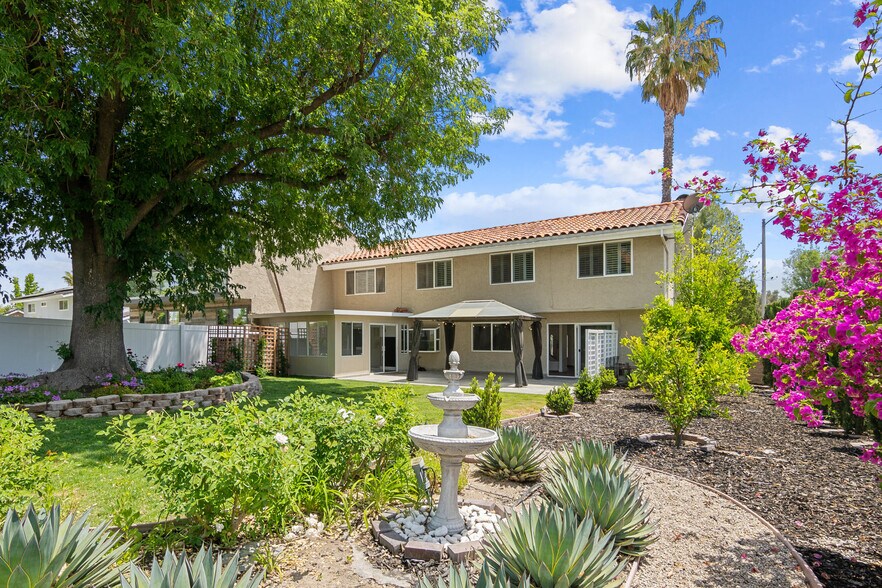More Photos Of 7501 Linley Ln, Canoga Park Specialty For Sale