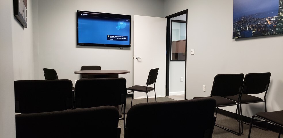 More Photos Of 14925-14945 Ventura Blvd, Sherman Oaks Office For Lease