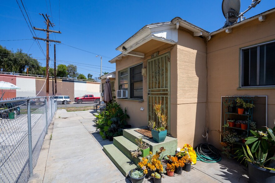 More Photos Of 8612 Beverlywood St, Los Angeles Apartments For Sale