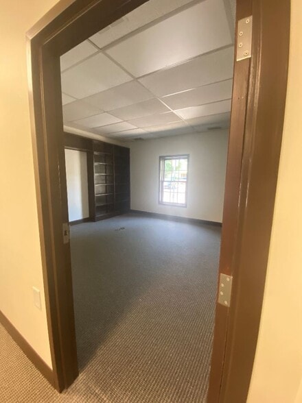 More Photos Of 310 Dick St, Fayetteville Office For Lease