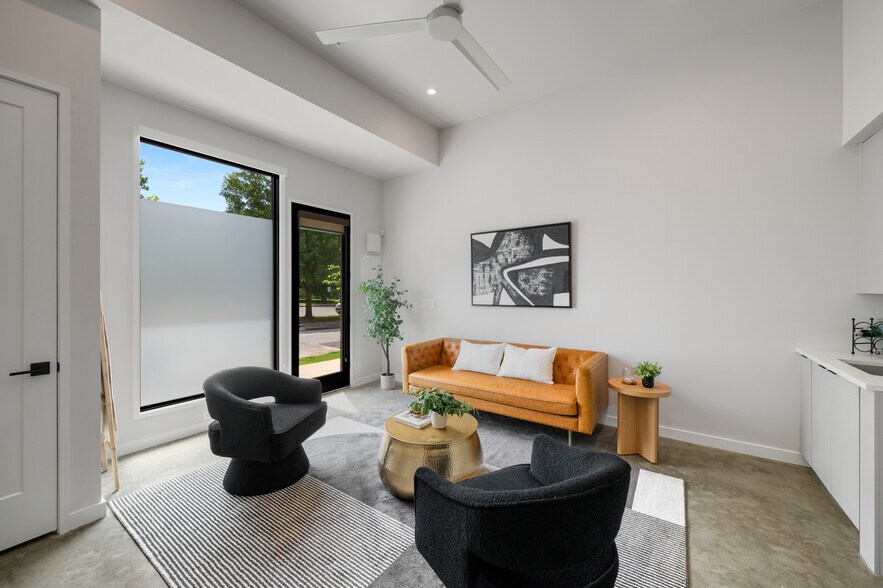 More Photos Of 105 Georgia Ave SE, Atlanta Apartments For Sale