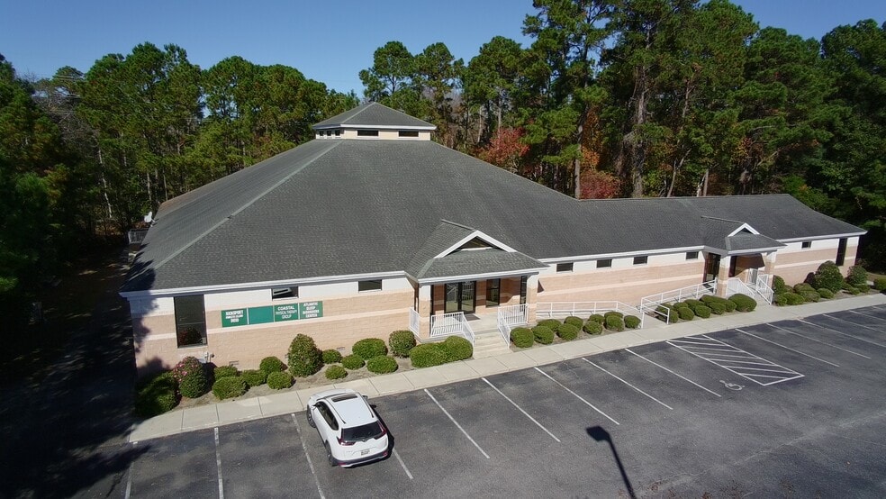 Primary Photo Of 9657 Ocean Hwy, Pawleys Island Medical For Sale