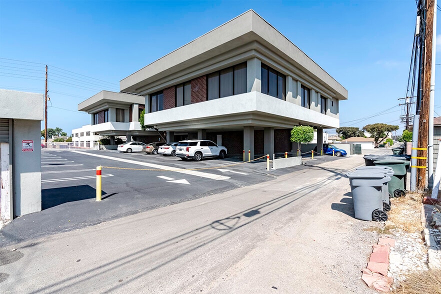 More Photos Of 1500 Crenshaw Blvd, Torrance Medical For Lease