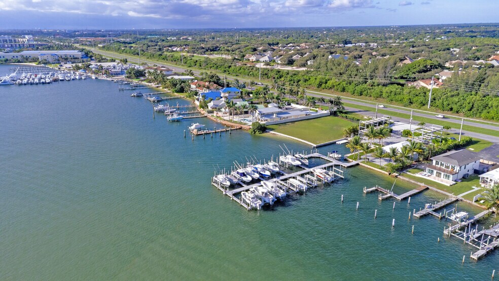 More Photos Of 18261 SE Federal Hwy, Tequesta Marina For Sale