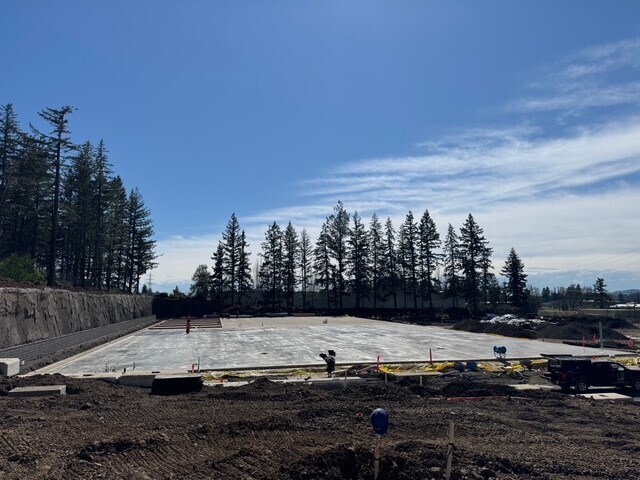 Primary Photo Of 9710 SW Day Rd, Sherwood Distribution For Lease