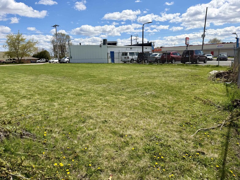 More Photos Of 636 Lime Kiln Rd, Green Bay Land For Sale