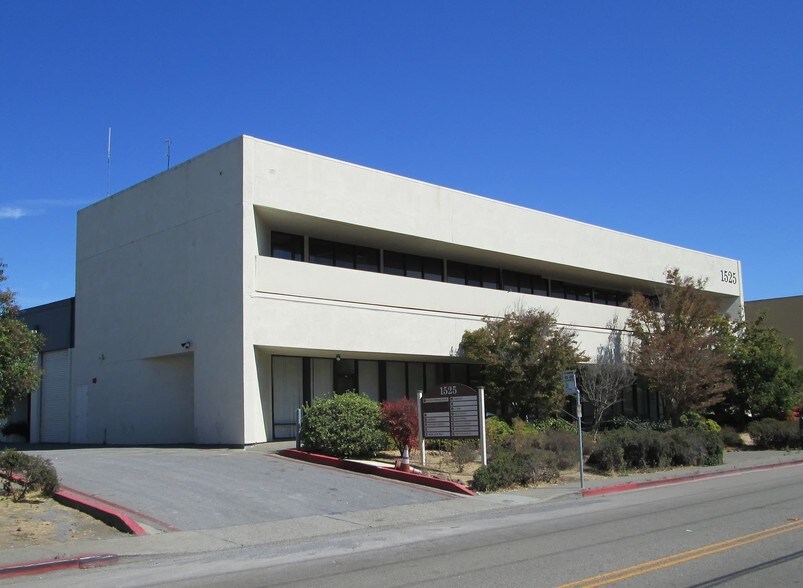 More Photos Of 1525 Francisco Blvd E, San Rafael Manufacturing For Lease