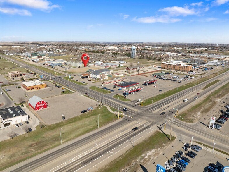 More Photos Of 400 37th Ave SW ave, Minot Land For Sale