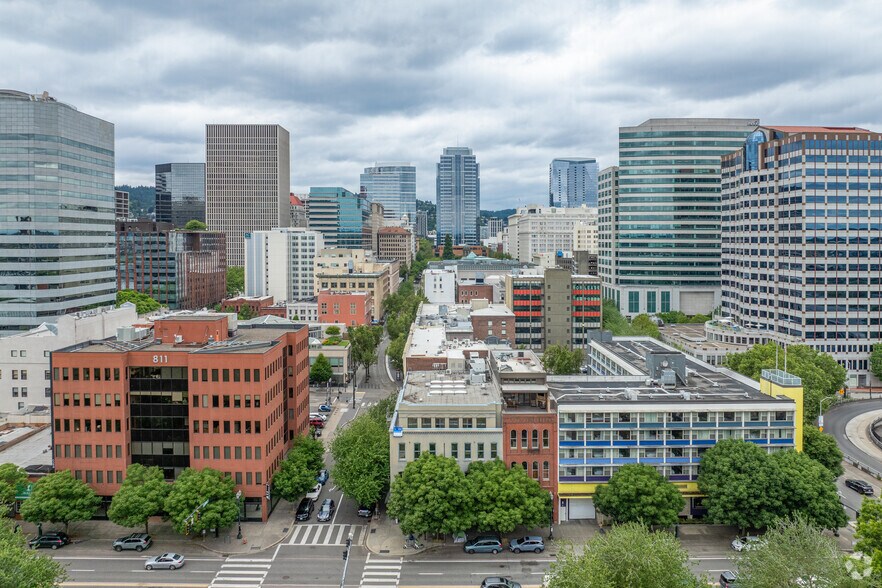 More Photos Of 55 SW Yamhill St, Portland Office For Lease