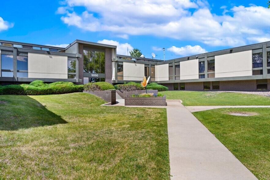More Photos Of 5050 Edison Ave, Colorado Springs Office For Sale