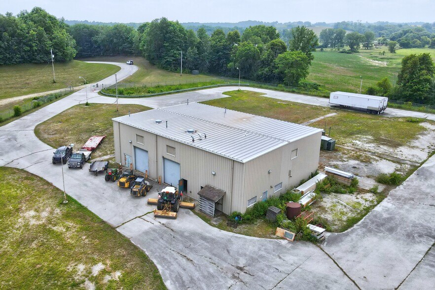 More Photos Of W5280 County Road A South, Adell Warehouse For Sale