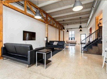 More Photos Of 628 E Parent Ave, Royal Oak Office For Sale