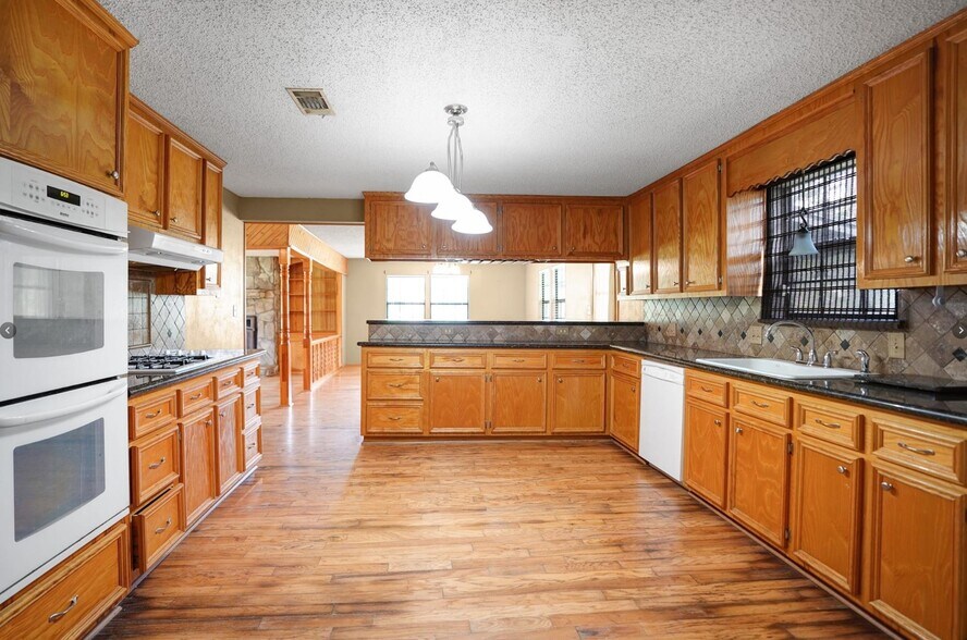 More Photos Of 22855 E Martin Dr, Porter Land For Sale