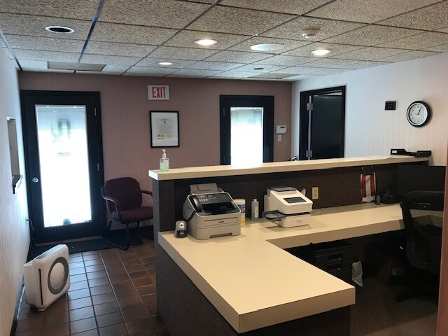 More Photos Of 34-44 W Taylor Ave, Hamilton Office For Lease