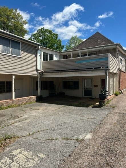 More Photos Of 199 Summitt St, Memphis Office For Sale