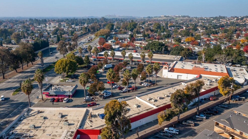More Photos Of 110 Roundtable Dr, San Jose Apartments For Sale