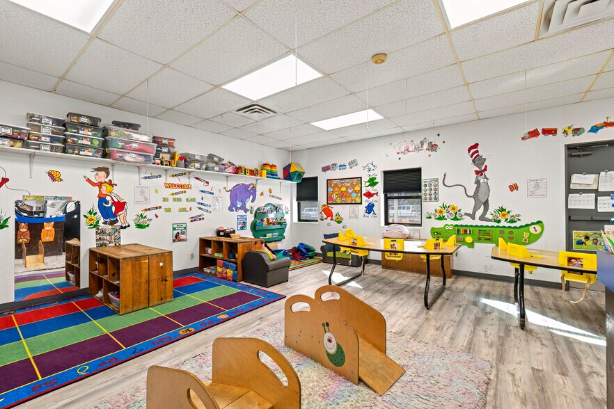 More Photos Of 513 Russell Blvd, Nacogdoches Daycare Center For Sale