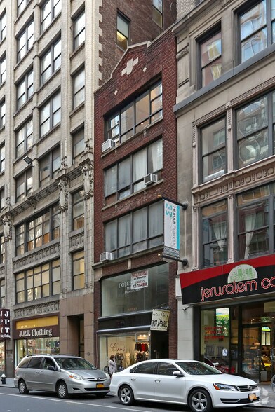 More Photos Of 41 W 36th St, New York Office For Sale