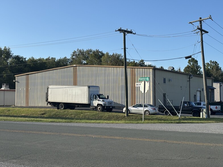 More Photos Of 441 Industry Rd, Waynesboro Warehouse For Sale