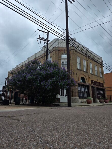 More Photos Of 501 W Front St, Orange Office For Sale
