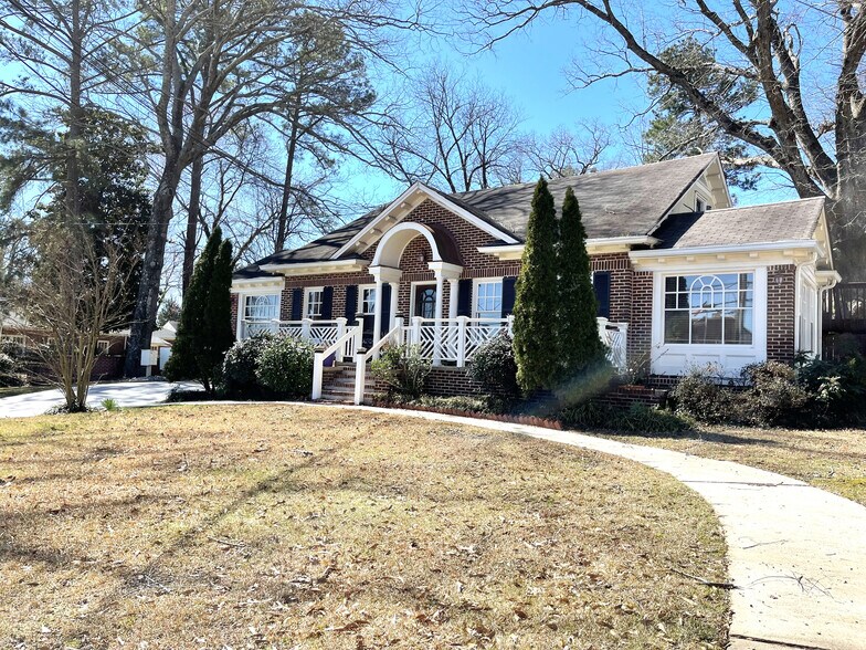 More Photos Of 440 S Perry St, Lawrenceville Office For Lease