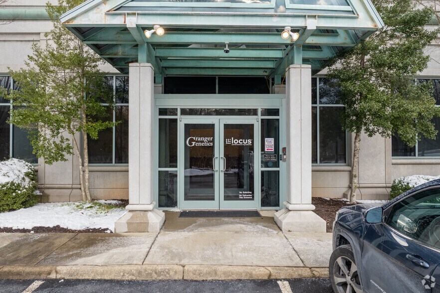 More Photos Of 601 Biotech Dr, Richmond Office For Sale