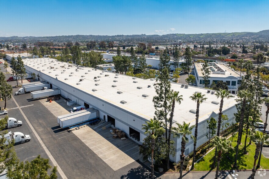 More Photos Of 18537-18571 E Gale Ave, City of Industry Warehouse For Lease