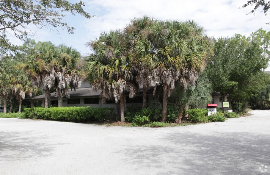 More Photos Of 10271 Deer Run Farms Rd, Fort Myers Office For Lease