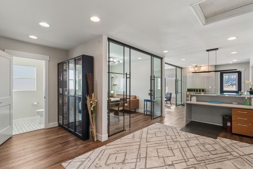 More Photos Of 152 W 500 S, Bountiful Office For Sale